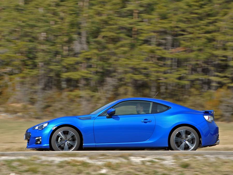  Subaru BRZ Aero Package 2012 года  (EU) (фото 14 из 30)